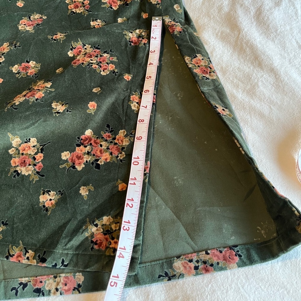 MOMO_TOBO Green Floral Velvet Dress, Whimsigoth Cottagecore Boho Chic Size L - Picture 12 of 16